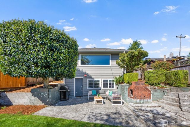 7508 30th Avenue SW, Seattle, WA 98126