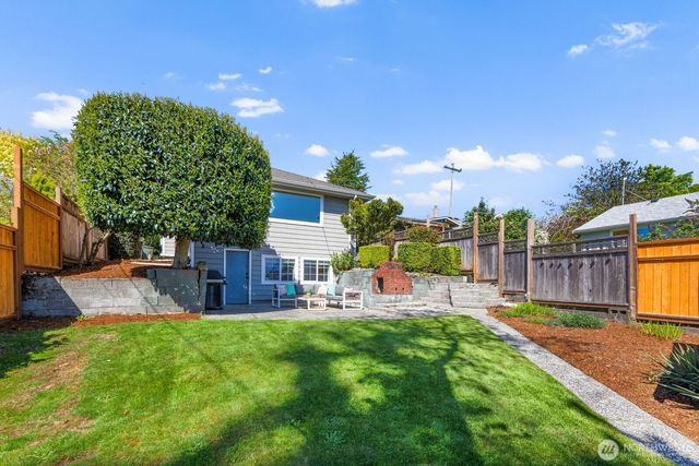 7508 30th Avenue SW, Seattle, WA 98126