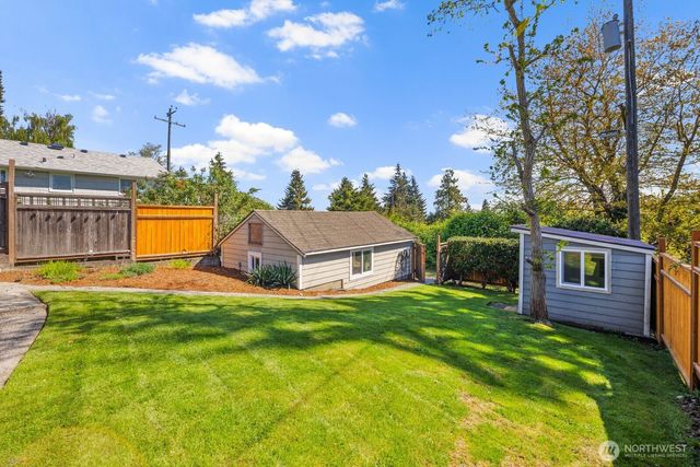 7508 30th Avenue SW, Seattle, WA 98126