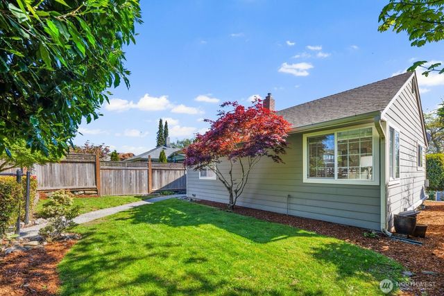 7508 30th Avenue SW, Seattle, WA 98126