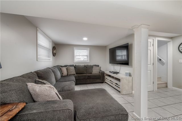 1519 Northaven Drive, Jeffersonville, IN 47130