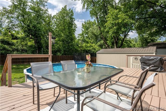 1519 Northaven Drive, Jeffersonville, IN 47130