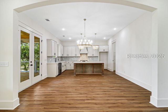 176 Cassique Creek Dr, Ridgeland, SC 29936