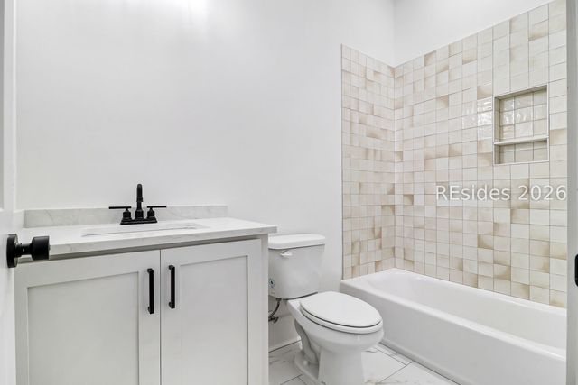 176 Cassique Creek Dr, Ridgeland, SC 29936