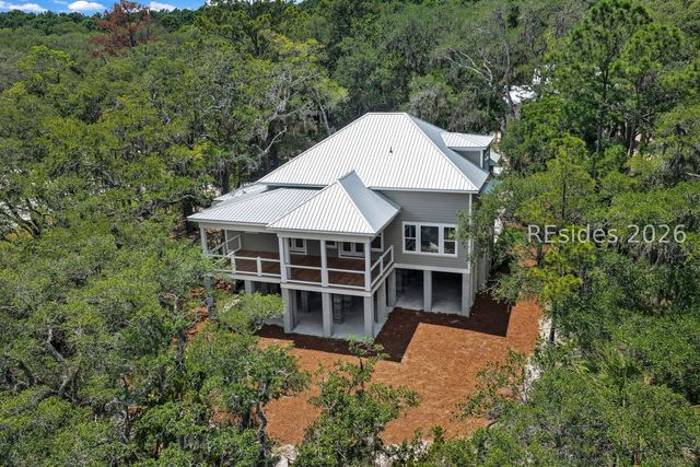 176 Cassique Creek Dr, Ridgeland, SC 29936