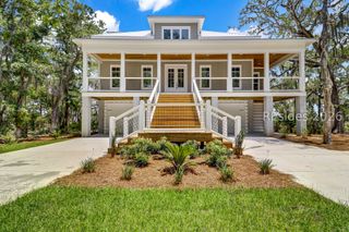 176 Cassique Creek Dr, Ridgeland, SC 29936