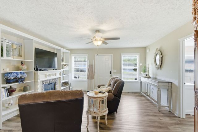 97 Troy Ct, Winchester, TN 37398