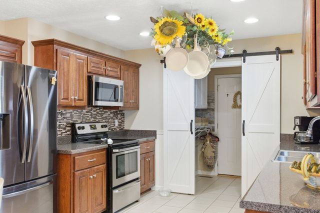 97 Troy Ct, Winchester, TN 37398
