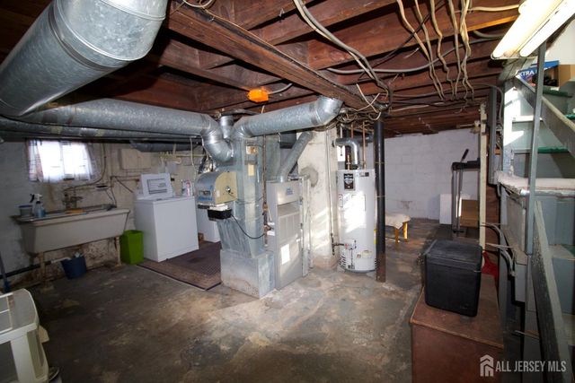 310 Sanford Avenue, Dunellen, NJ 08812