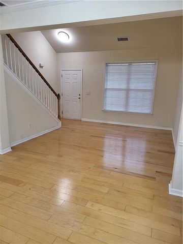 1372 Dukes Creek Drive, Kennesaw, GA 30152