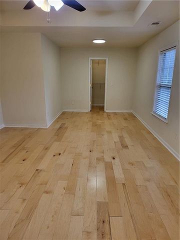 1372 Dukes Creek Drive, Kennesaw, GA 30152