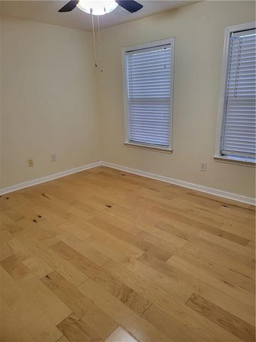 1372 Dukes Creek Drive, Kennesaw, GA 30152