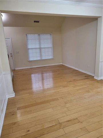 1372 Dukes Creek Drive, Kennesaw, GA 30152