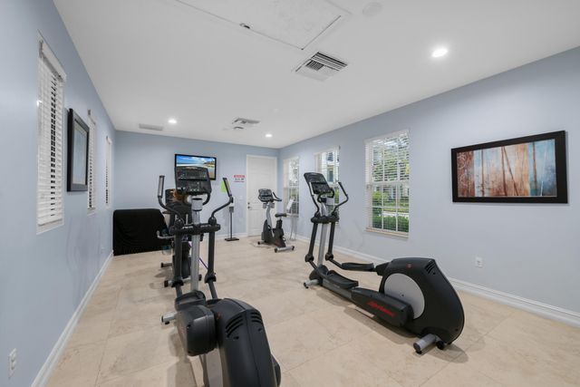 701 SW 1ST Terrace, Pompano Beach, FL 33060