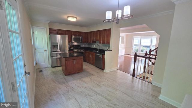 6317 LITTLEFIELD, Centreville, VA 20121