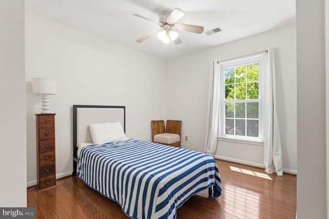 6317 LITTLEFIELD, Centreville, VA 20121