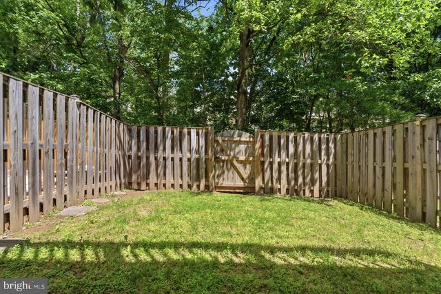 6317 LITTLEFIELD, Centreville, VA 20121