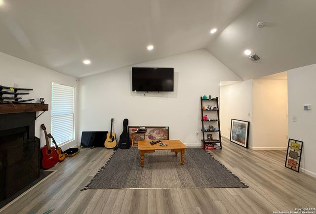 11442 Woollcott, San Antonio, TX 78251