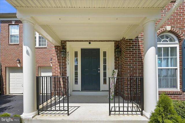 42173 ST HUBERTS PL, Chantilly, VA 20152