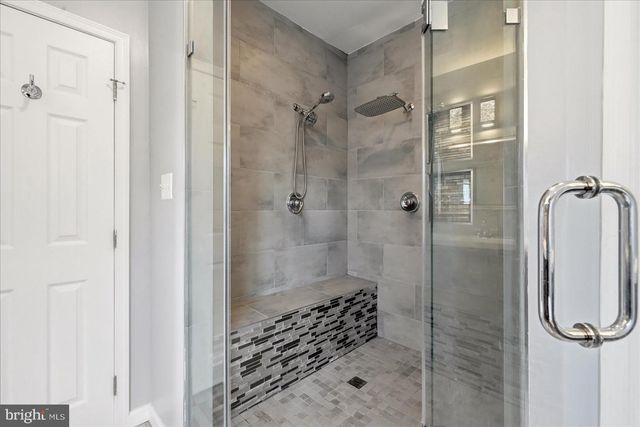 42173 ST HUBERTS PL, Chantilly, VA 20152