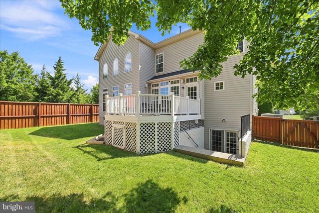42173 ST HUBERTS PL, Chantilly, VA 20152