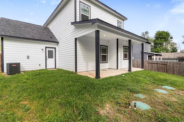 14986 Bonham Lane, Willis, TX 77378