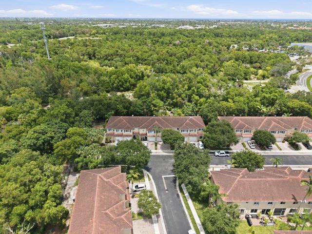 3078 N Evergreen Circle 3078, Boynton Beach, FL 33426