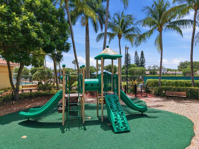 3078 N Evergreen Circle 3078, Boynton Beach, FL 33426