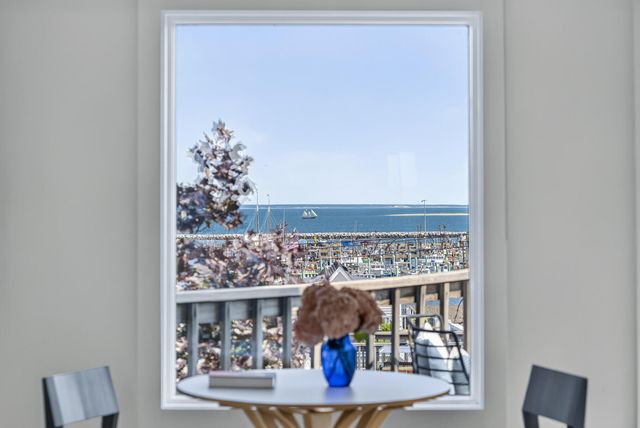 348A Commercial Street Unit 5, Provincetown, MA 02657