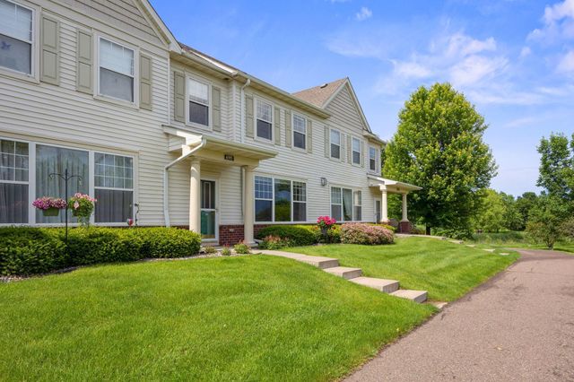 6595 Linwood Drive NE, Albertville, MN 55301