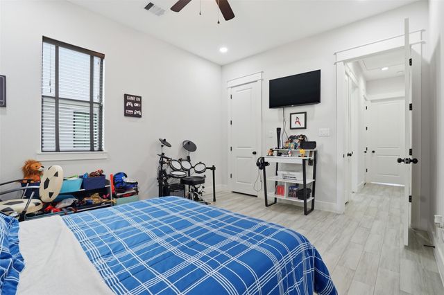 540 Road 662, Dayton, TX 77535