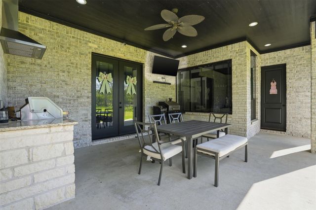 540 Road 662, Dayton, TX 77535