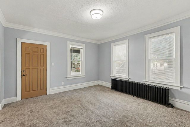 970 Conway Street, Saint Paul, MN 55106