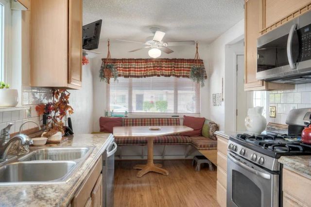 3529 santa maria, Oceanside, CA 92056