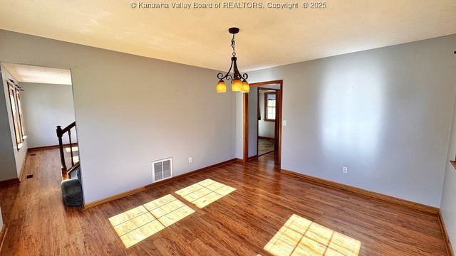 106 Heather Court, Scott Depot, WV 25560