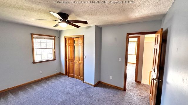 106 Heather Court, Scott Depot, WV 25560
