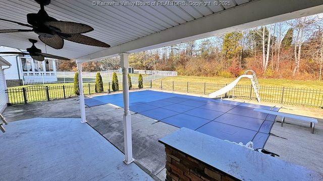 106 Heather Court, Scott Depot, WV 25560