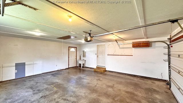 106 Heather Court, Scott Depot, WV 25560