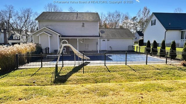 106 Heather Court, Scott Depot, WV 25560