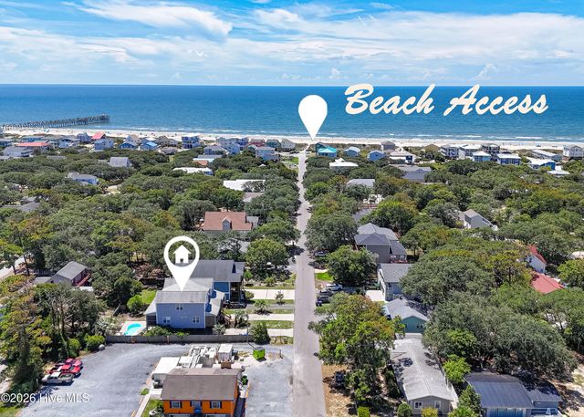 316 SE 79th Street, Oak Island, NC 28465