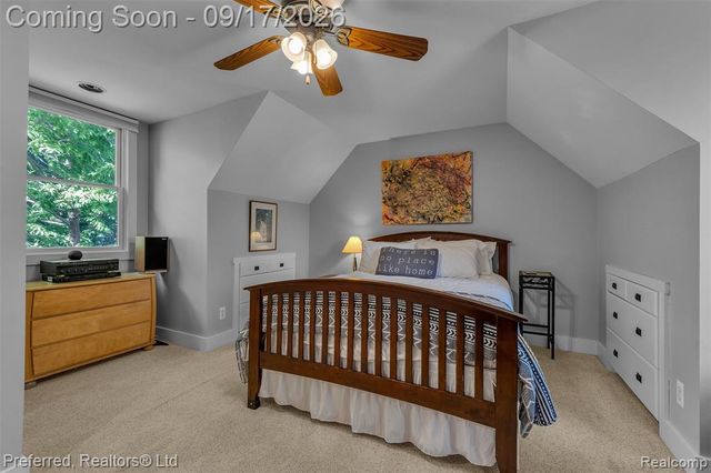 47 Peggy Avenue, Pontiac, MI 48341