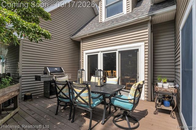 47 Peggy Avenue, Pontiac, MI 48341
