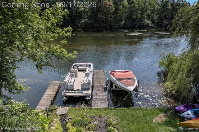 47 Peggy Avenue, Pontiac, MI 48341