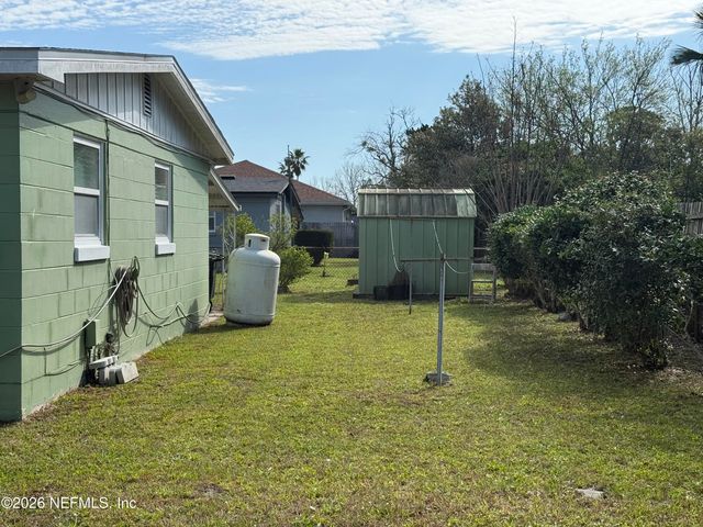 850 SAILFISH Drive E, Atlantic Beach, FL 32233