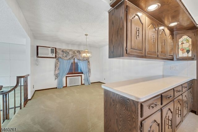 230 Lincoln Pl, Garfield City, NJ 07026