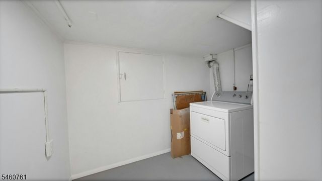 230 Lincoln Pl, Garfield City, NJ 07026