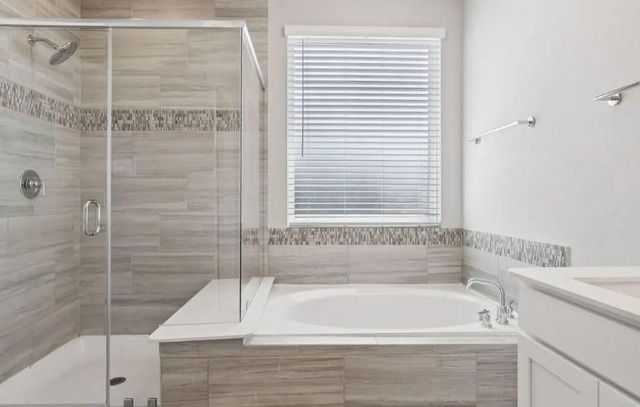 2200 King Mackerel Drive, Kemah, TX 77565