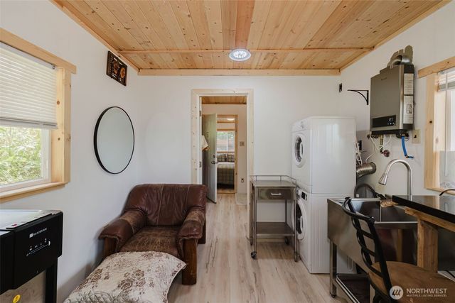200 E Cove Drive, Belfair, WA 98528