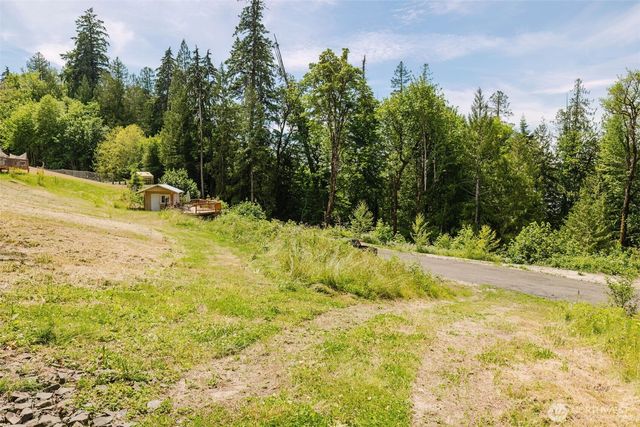 200 E Cove Drive, Belfair, WA 98528