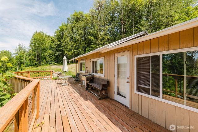 200 E Cove Drive, Belfair, WA 98528
